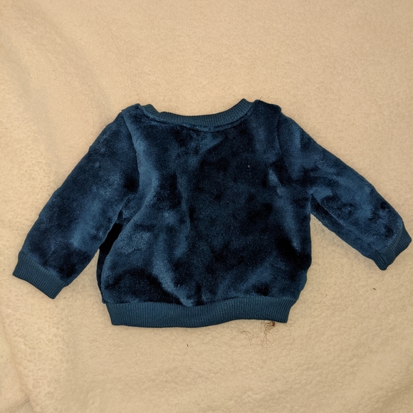 Cat & Jack velour sweatshirt size 3-6 months - Picture 2 of 4